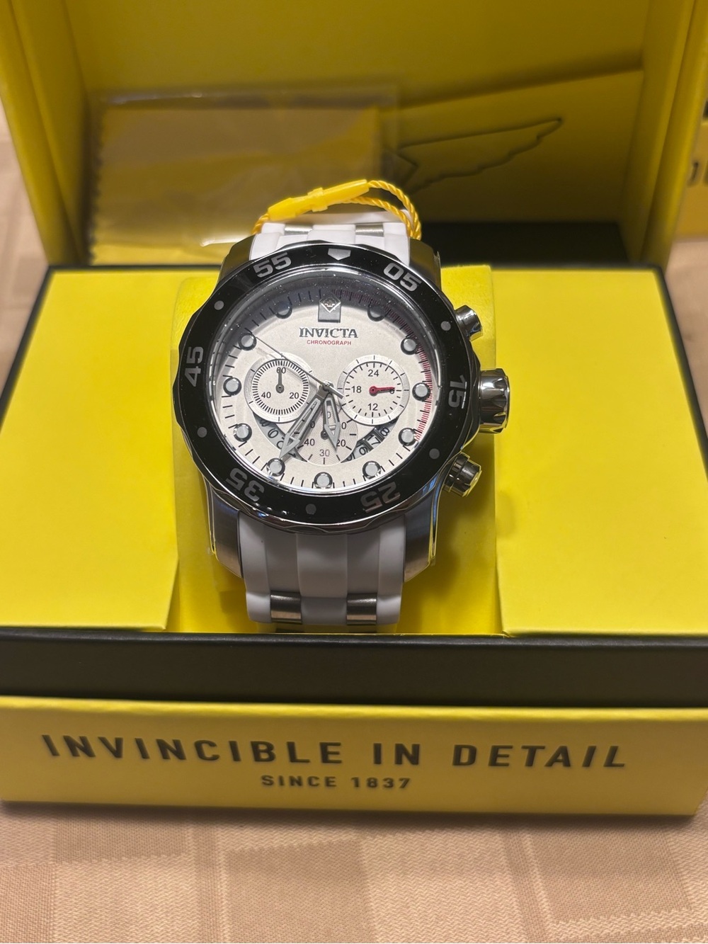 Invicta Pro Diver SCUBA Men's Watch 48mm Steel White Black 20290